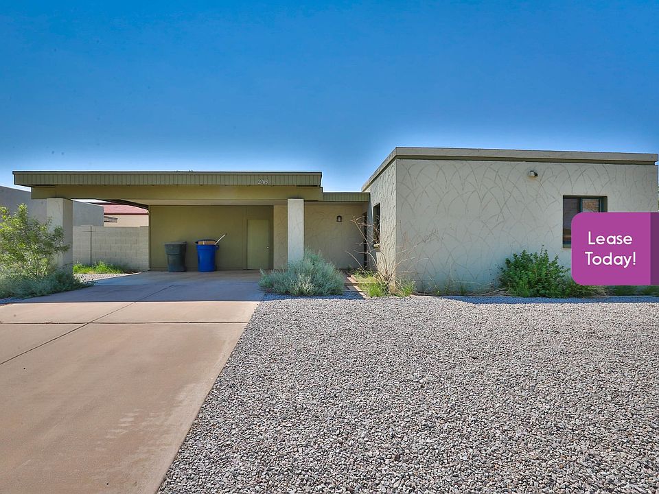 1st image of 2703 W Dunbar Dr