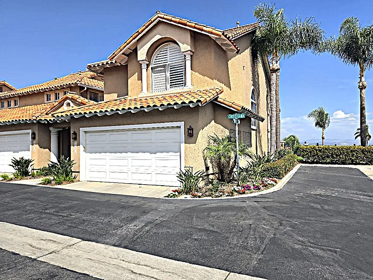 29476 Christiana Way — Photo 3