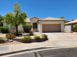 992 Cutter St, Henderson, NV 89011