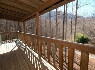 333 Balsam Shadows Rd, Maggie Valley, NC 28751