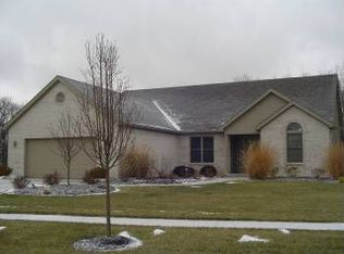 6039 White Eagle W, Sylvania, OH 43560