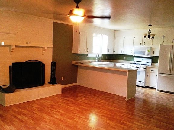 3rd image of 2512 Mistwood Forest Dr