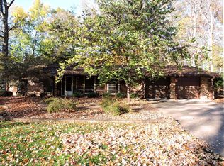 10830 Timber Ln, Carmel, IN 46032