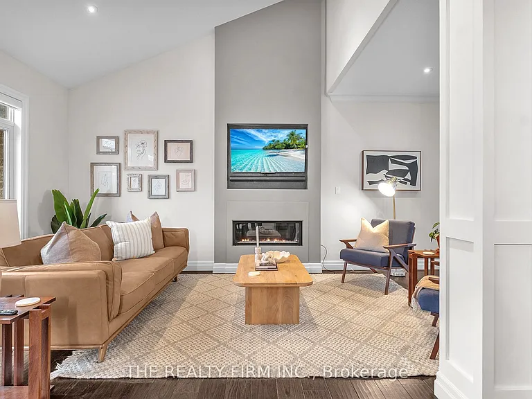 1773 Beaverbrook Ave — Photo 3