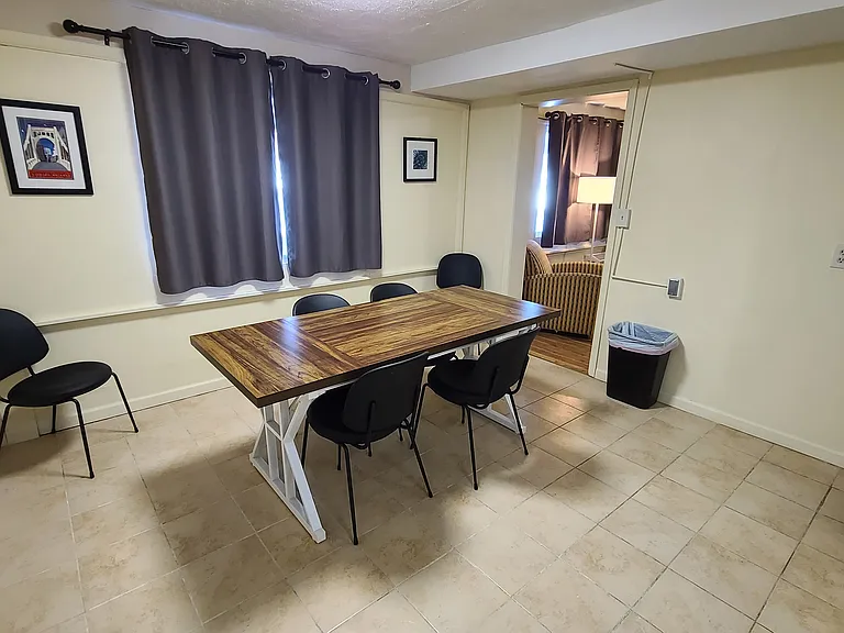 Presque Isle Extended Stay Suites — Photo 12
