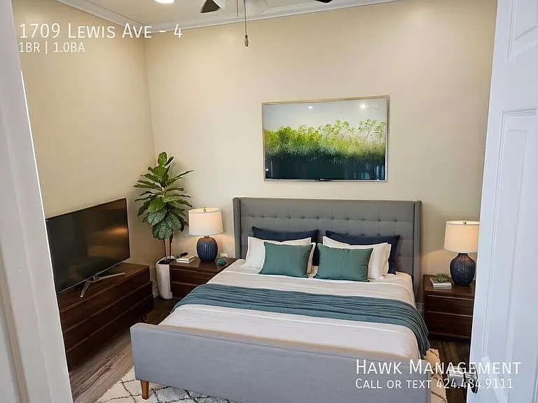 1709 Lewis Ave #4 — Photo 9
