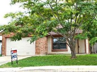 9718 Green Plain Dr, San Antonio, TX 78245