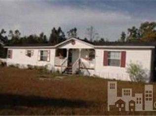 369 Harris Ln, Raeford, NC 28376