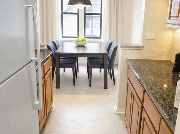 88-11 178th St #2D, Jamaica, NY 11432