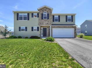 311 Normandy Ln, Dillsburg, PA 17019