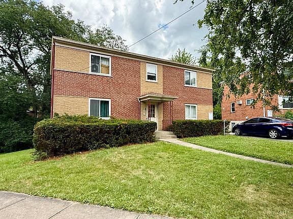 2nd image of 2962 Westridge Ave