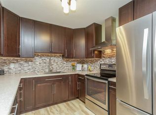 1517 13th Ave SE, Cedar Rapids, IA 52401