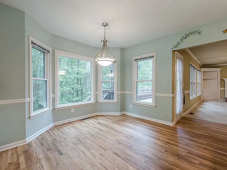 461 Braidwood Walk NW — Photo 18
