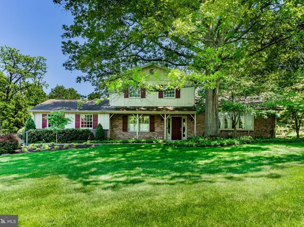 1428 Brandton Rd, Mechanicsburg, PA 17055