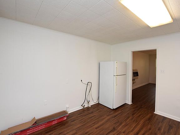 3rd image of 1605 13th St