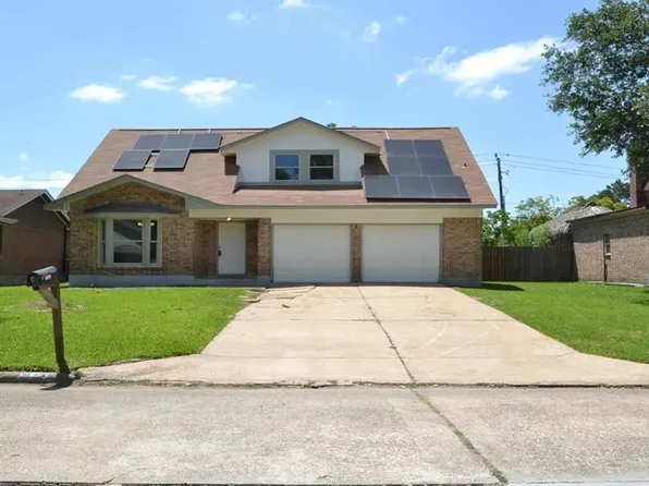 11423 Grapewood Dr, Houston, TX 77089