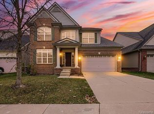 27584 Harrington Way, Novi, MI 48374