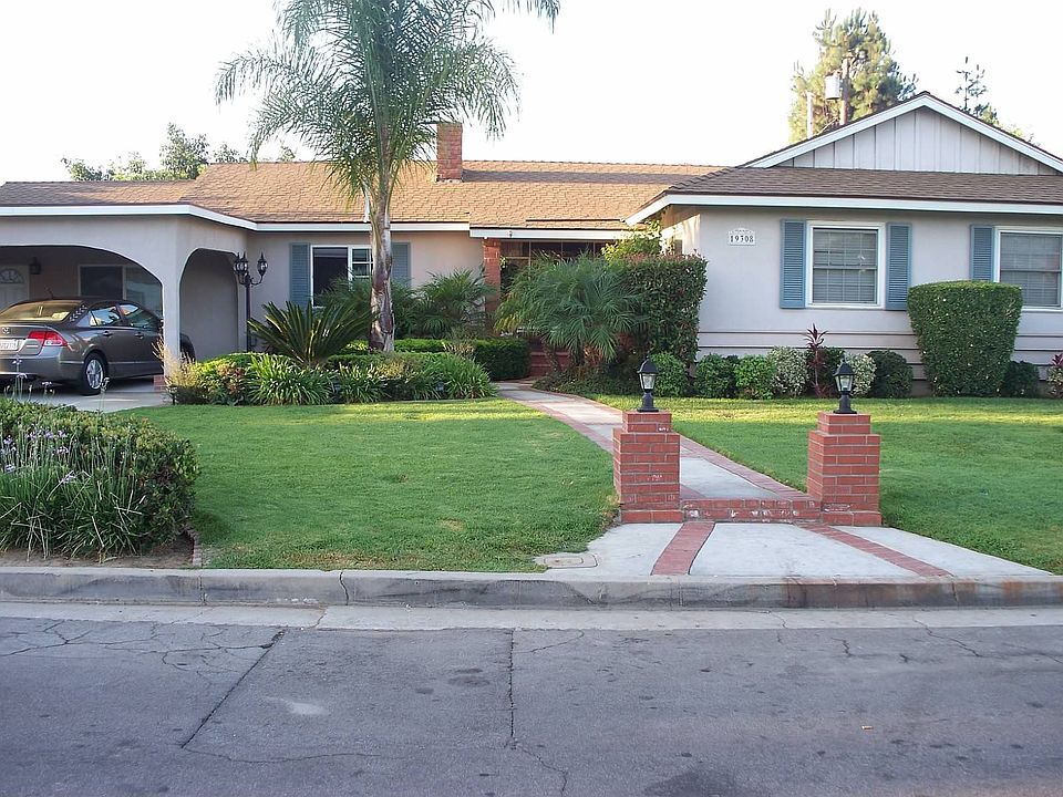 1st image of 19308 E Swanee Ln