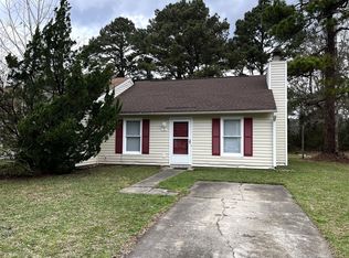 131 Twin Wood Dr, Havelock, NC 28532