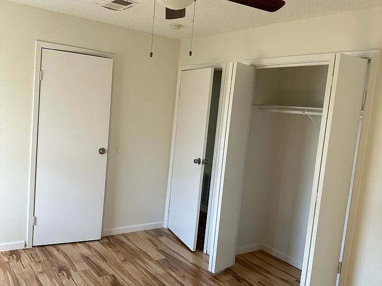 350 N Erby Campbell Blvd — Photo 32