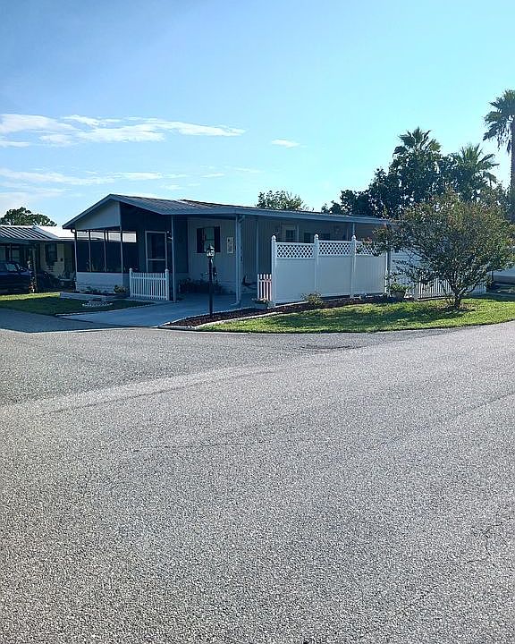 1st image of 10612 SW 29th Ave