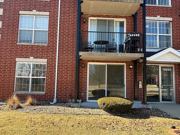 16690 Liberty Cir #1S — Photo 17