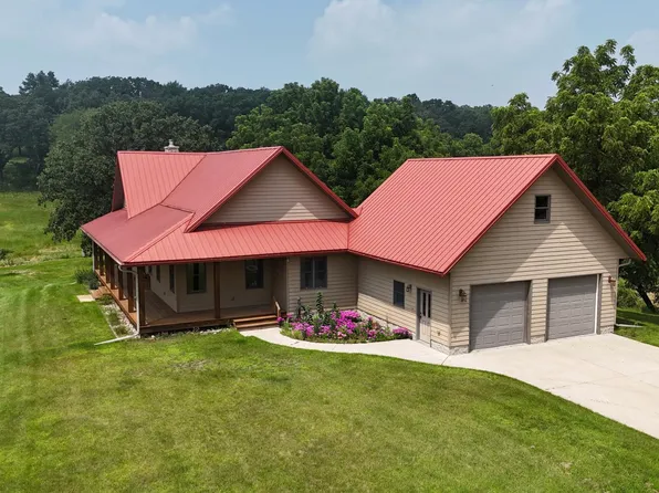 21443 355th Ave, Battle Lake, MN 56515