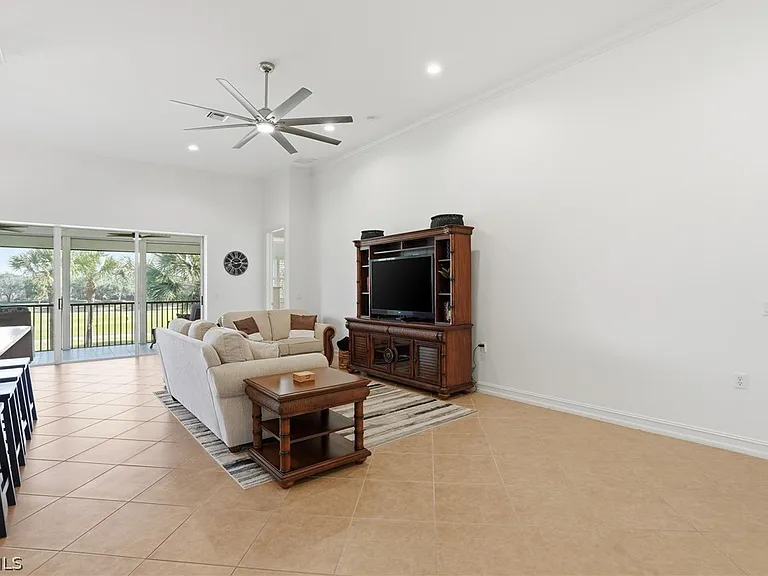 9340 Triana Ter #4 — Photo 43