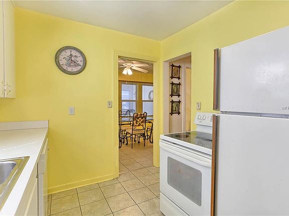 5th image of 4921 1st Ave N