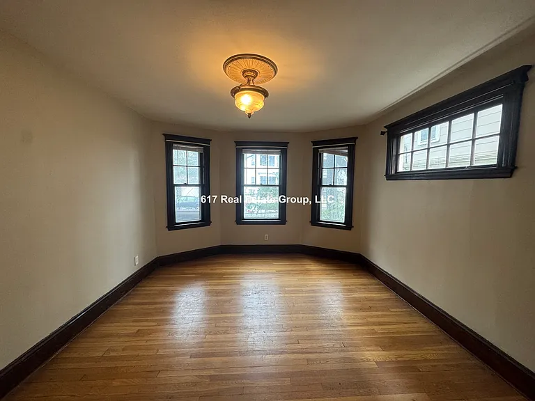 336 Faneuil St #2 — Photo 6