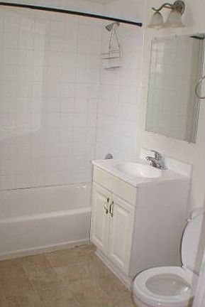 Rental Bathroom
