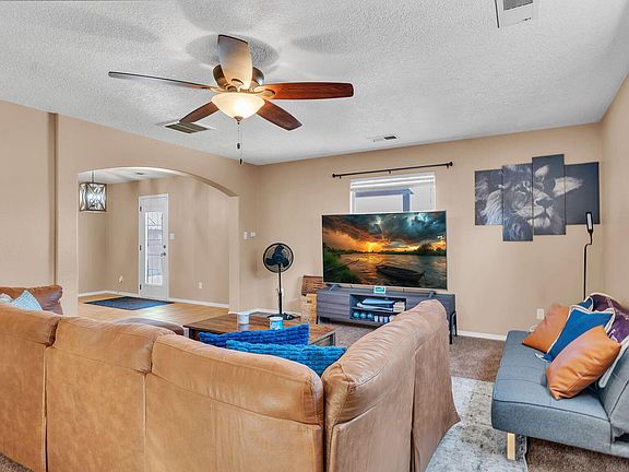 3rd image of 6257 Nardos Rd NW