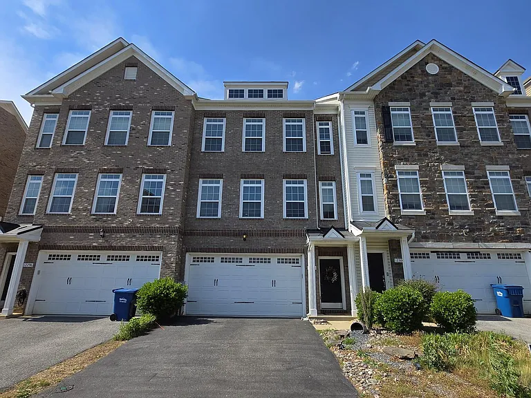 12298 Sandstone St — Photo 1