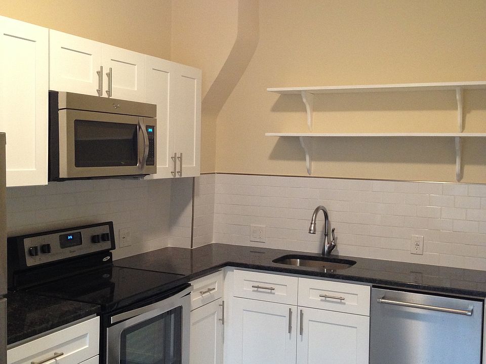 1st image of 501 S 44th St #1