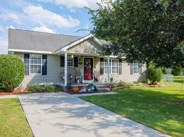 101 Utah Cir, Adel, GA 31620