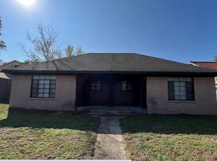 507 Bowser St, Rockdale, TX 76567