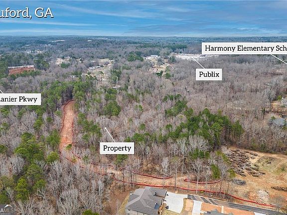 5th image of 2352 Maddox Rd E