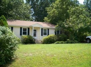 3800 Hyde Park Dr, Hopewell, VA 23860