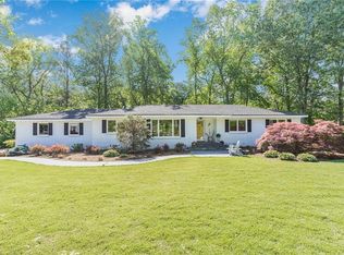 1408 Thornton Rd, Virginia Beach, VA 23455