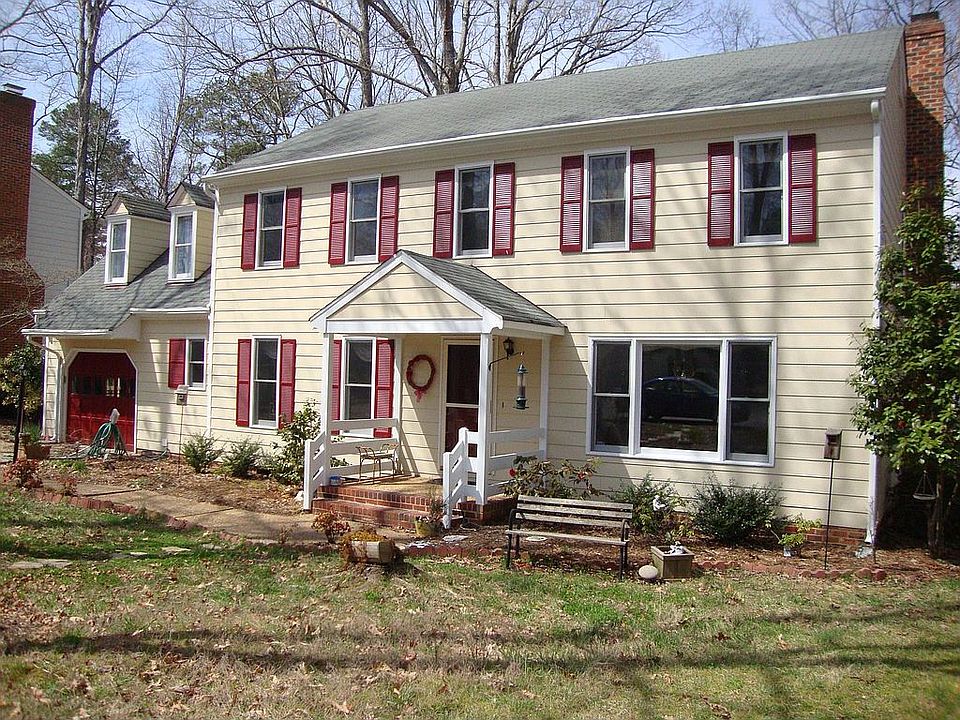 2204 Birnam Woods Ct