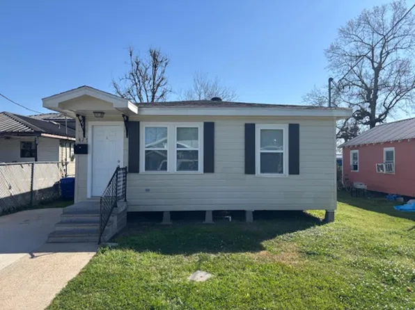827 N 8th St, Thibodaux, LA 70301
