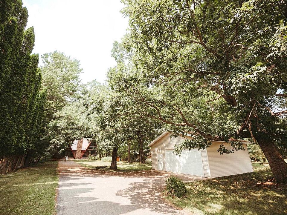 S1603 East Redstone Drive, La Valle, WI 53941 Zillow