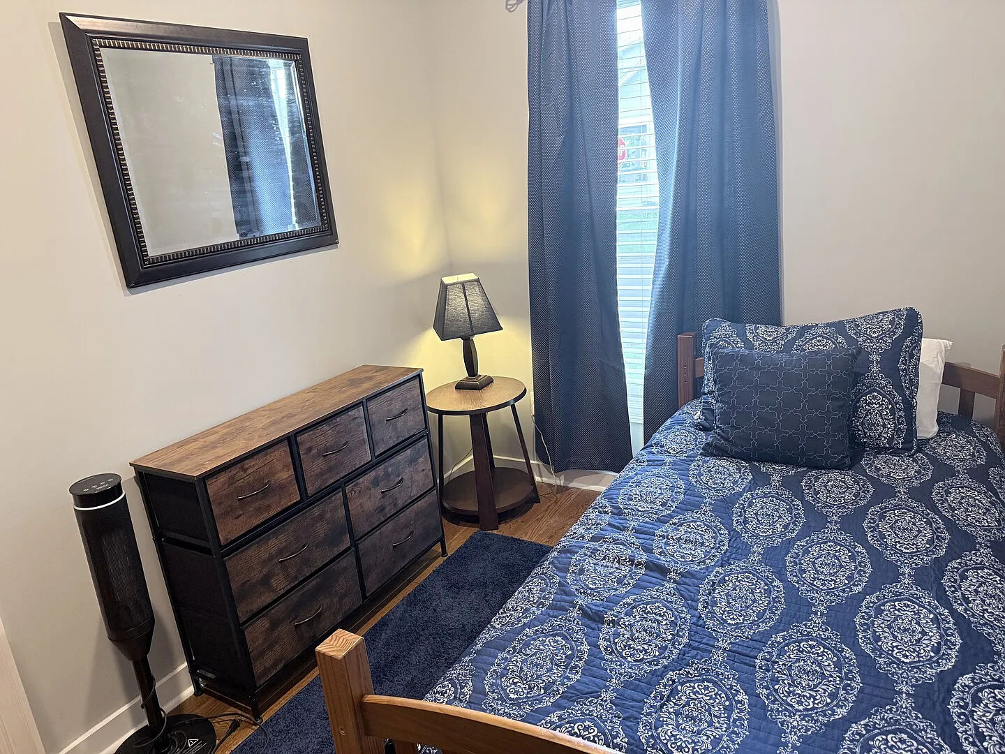 Historic Updated two bed room Apartment in Corning — Photo 2