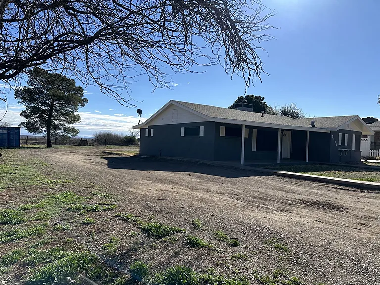2883 N Bigler Ave — Photo 3
