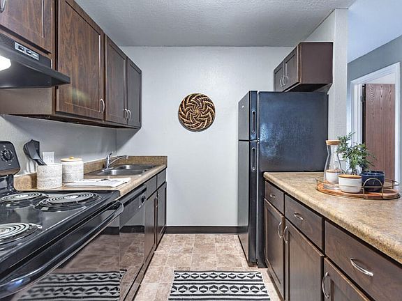 Fully-Equipped Kitchen