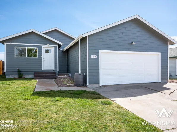 1614 Pathfinder Cir, Gillette, WY 82716