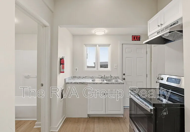 27 S Jefferson St #C — Photo 7
