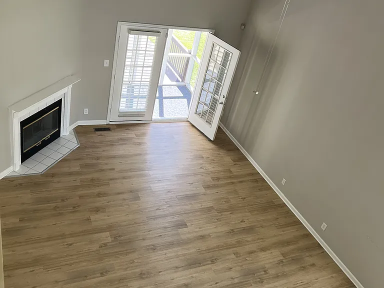10299 Glenn Abbey Ln — Photo 10