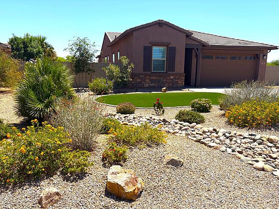5th image of 455 E SHELLIE Court