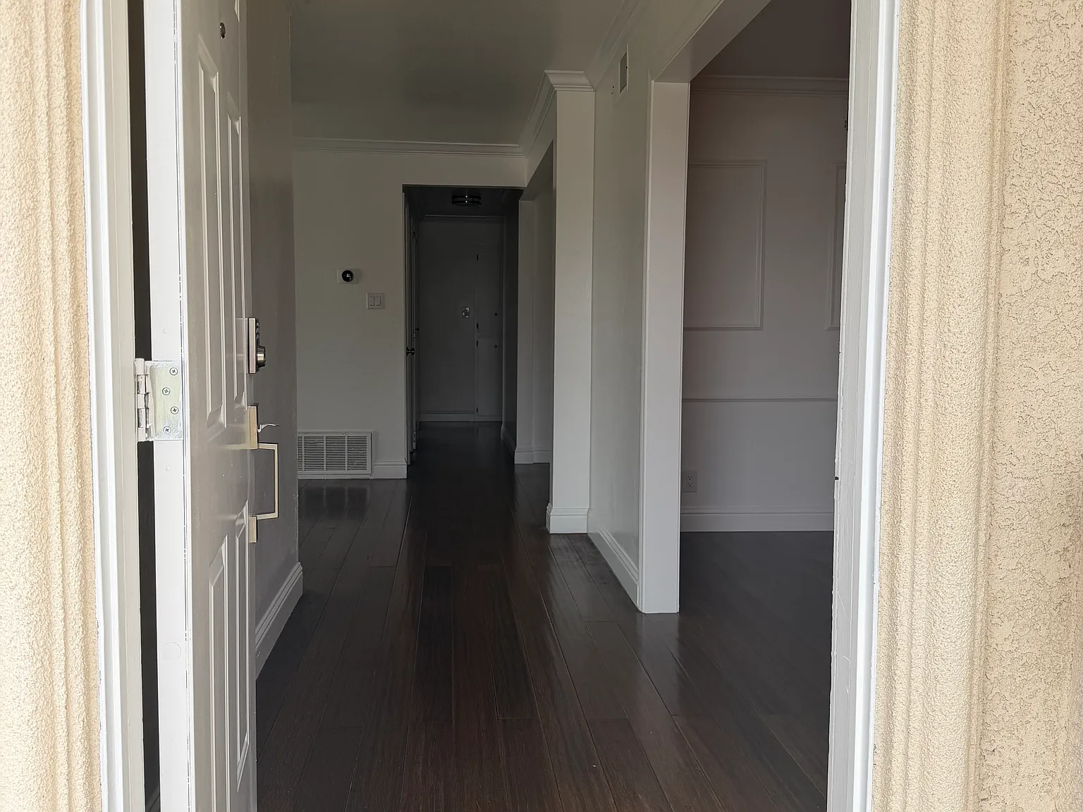 3 bed, 1228 sqft, $4,500 — Photo 2